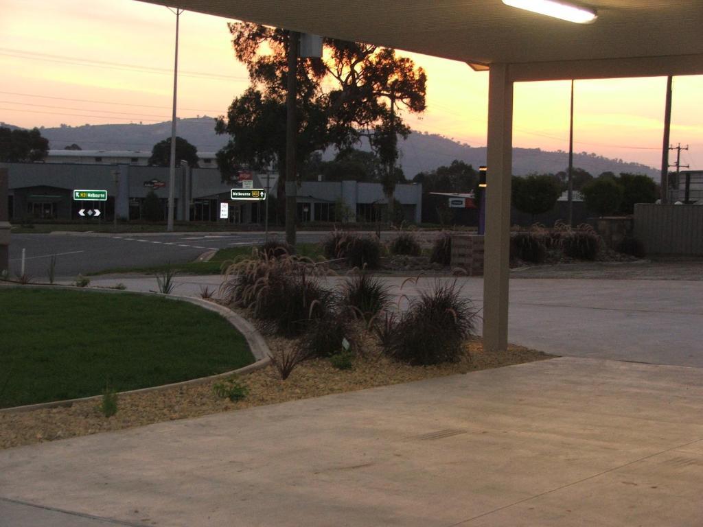 Murray Valley Motel Wodonga Extérieur photo